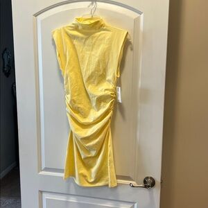 Good American Sleeveless Yellow Ruched Mock Neck Midi Dress